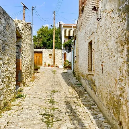 Villa Listed In Laneia *